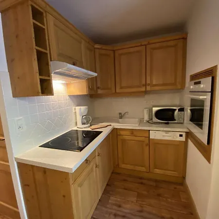 Chaleureux Proche Navettes - 4 Pers. Appartement