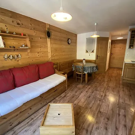 Chaleureux Proche Navettes - 4 Pers. *